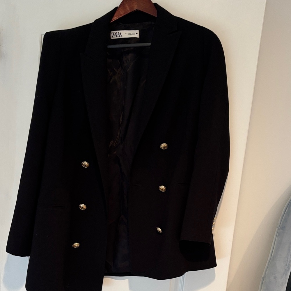 Zara Women's Classic Black Blazer with Gold Accents